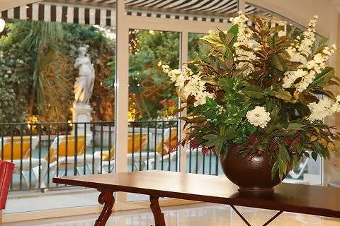 Отель Augusta Club & Spa - Adults Only Льорет-де-Мар